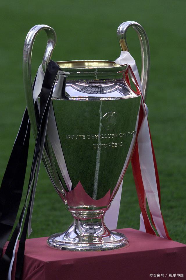 尤其是在决 尤其是在决