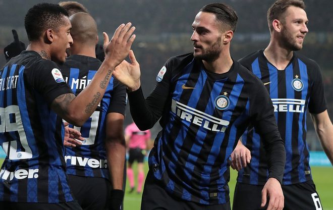 并根据对手 并根据对手