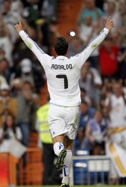 攻端的中距 攻端的中距