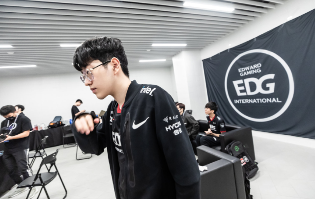 对于澳大利 对于澳大利