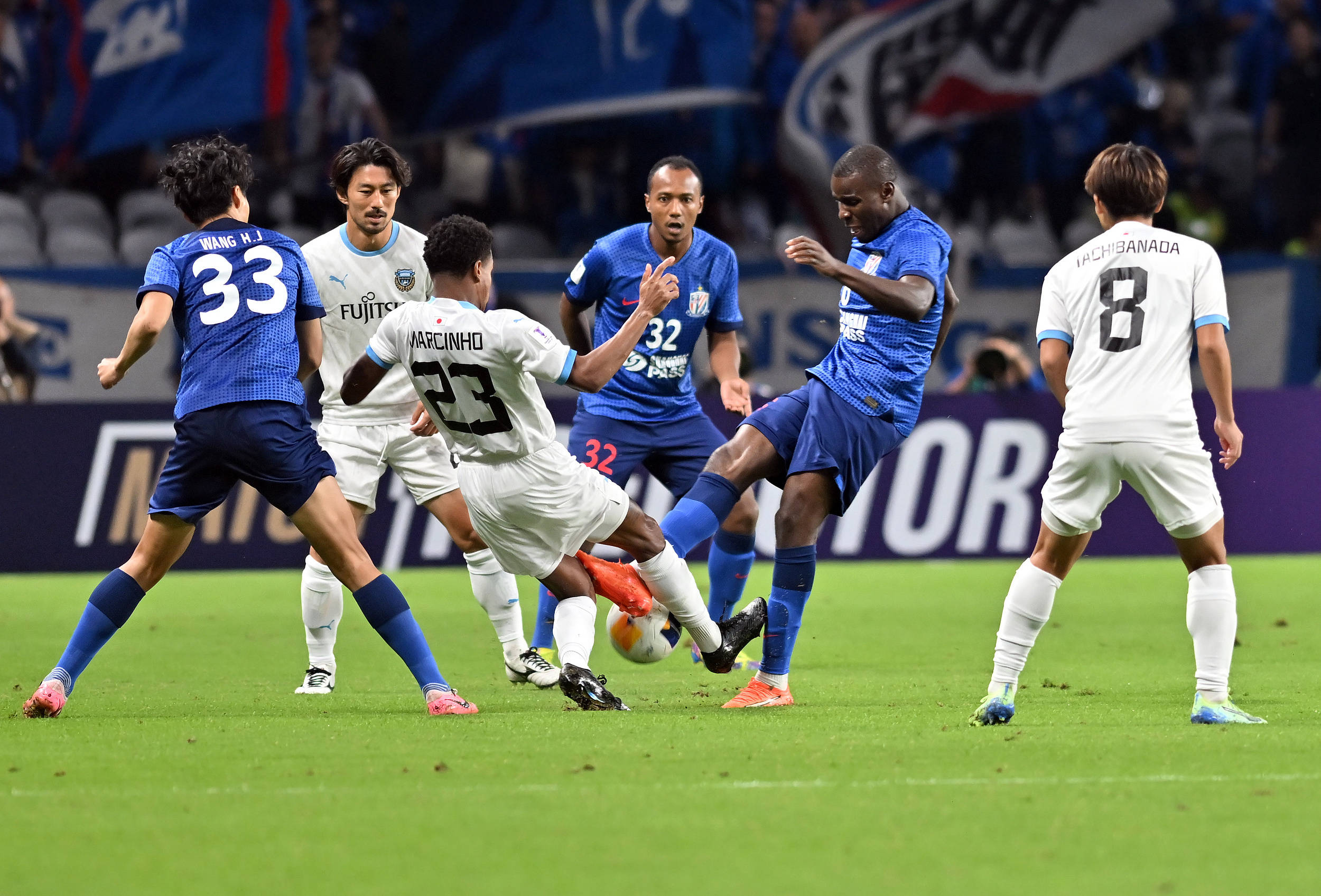 同时通过边 同时通过边