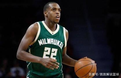 全国冰壶锦标赛在青海西宁开赛.