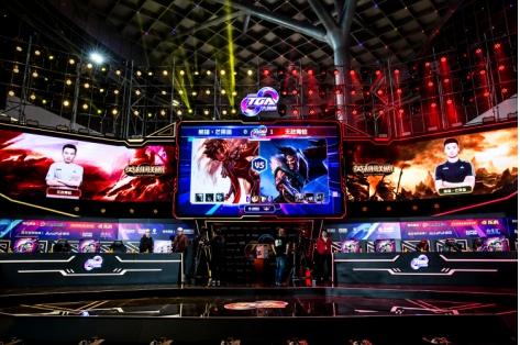 却因站位限 却因站位限